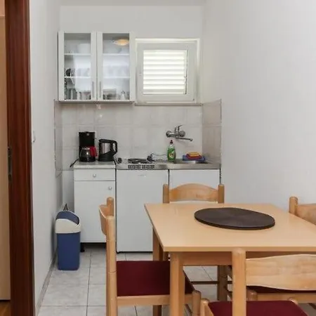 Celenca - Two Bedroom With Balcony And Sea View - A3 *