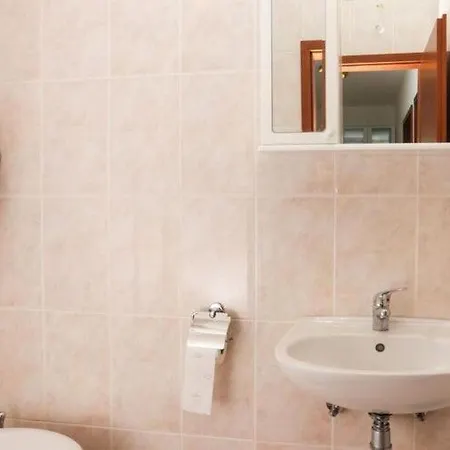 아파트 Celenca - Two Bedroom With Balcony And Sea View - A3